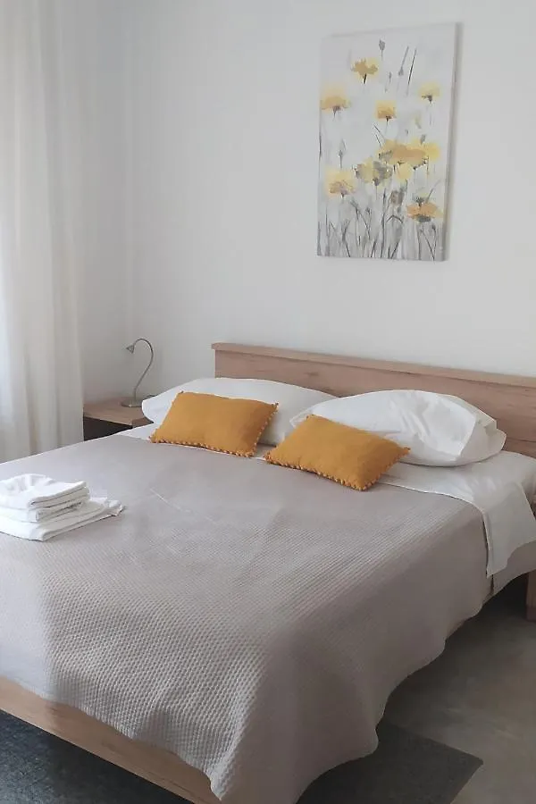 Apartments By The Sea Medveja, Opatija - 7722 Lovran